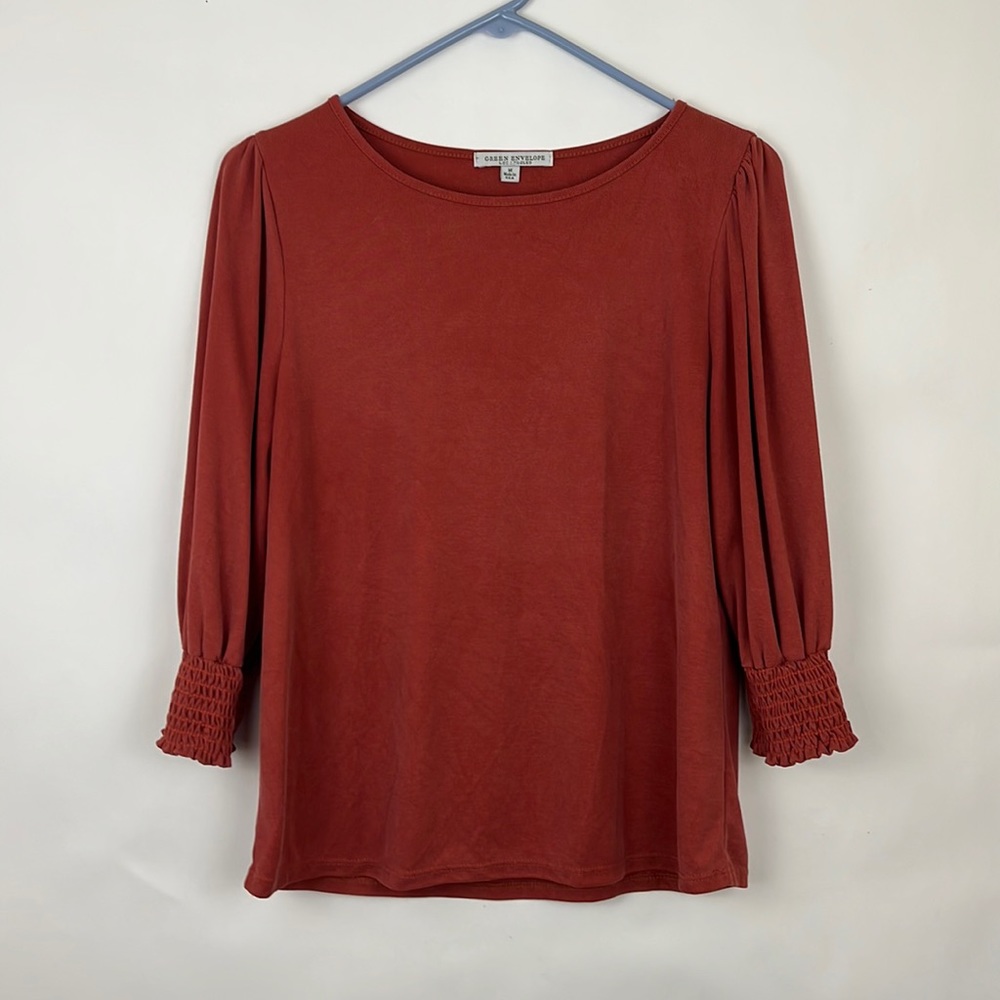 GREEN ENVELOPE 3/4 sleeve blouse in rust orange M